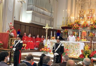 Festività patronali a Trecastagni, l’Arcivescovo: «Portiamo a casa la luce e l’esempio dei santi»