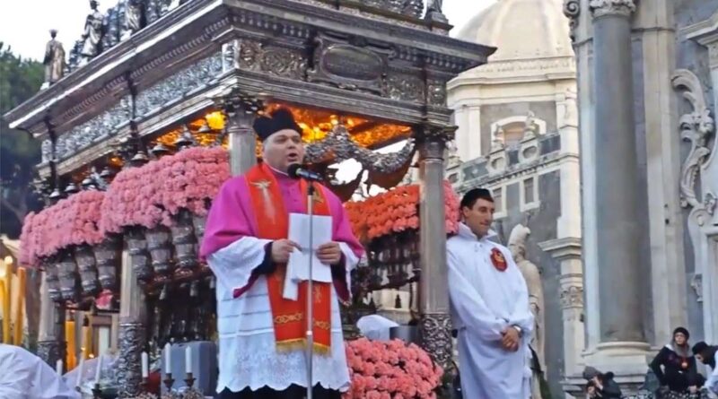 Il 4 febbraio Sant’Agata torna tra la folla di devoti: la martire catanese “Battezzata credibile”
