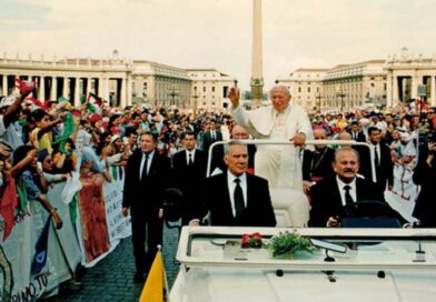 Veglia di Pentecoste: “ogni carisma è dato per il bene comune, cioè a beneficio di tutta la Chiesa”