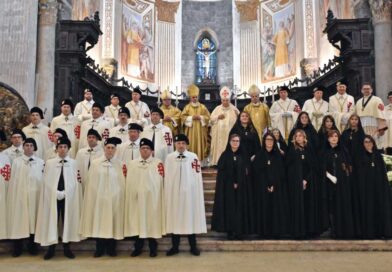 Investitura Cavalieri e Dame del S. Sepolcro: testimoni privilegiati della risurrezione di Cristo