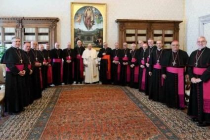 Il diario dell’arcivescovo: “Due ore con papa Francesco e con nel cuore Catania”